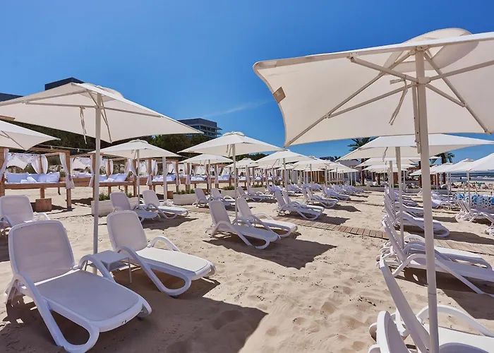 Apartamento Wave - Sea View Resort&spa A648 *